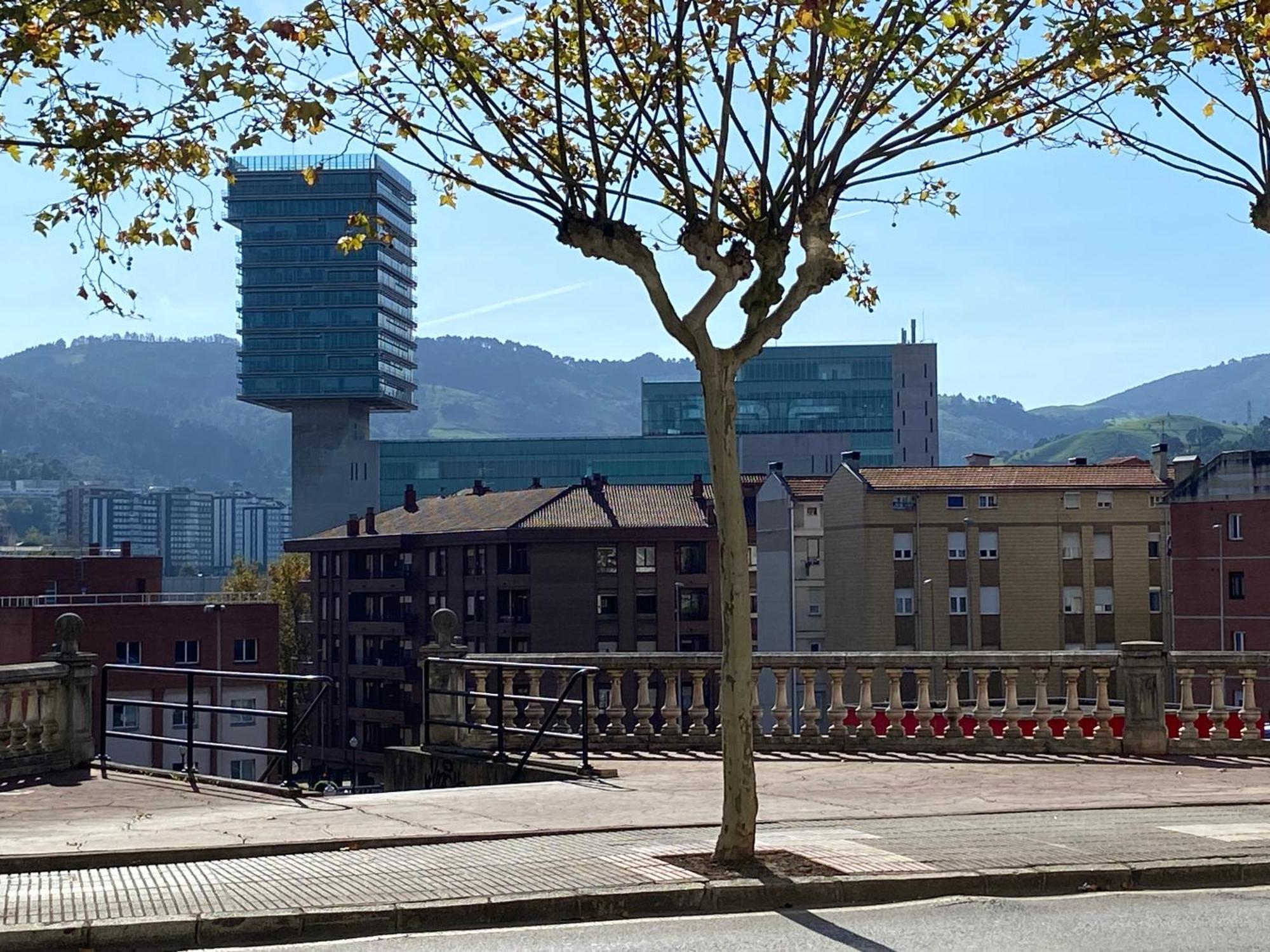 Apartamento Piso Deluxe Centro Cerca Del Bec Barakaldo Exterior foto