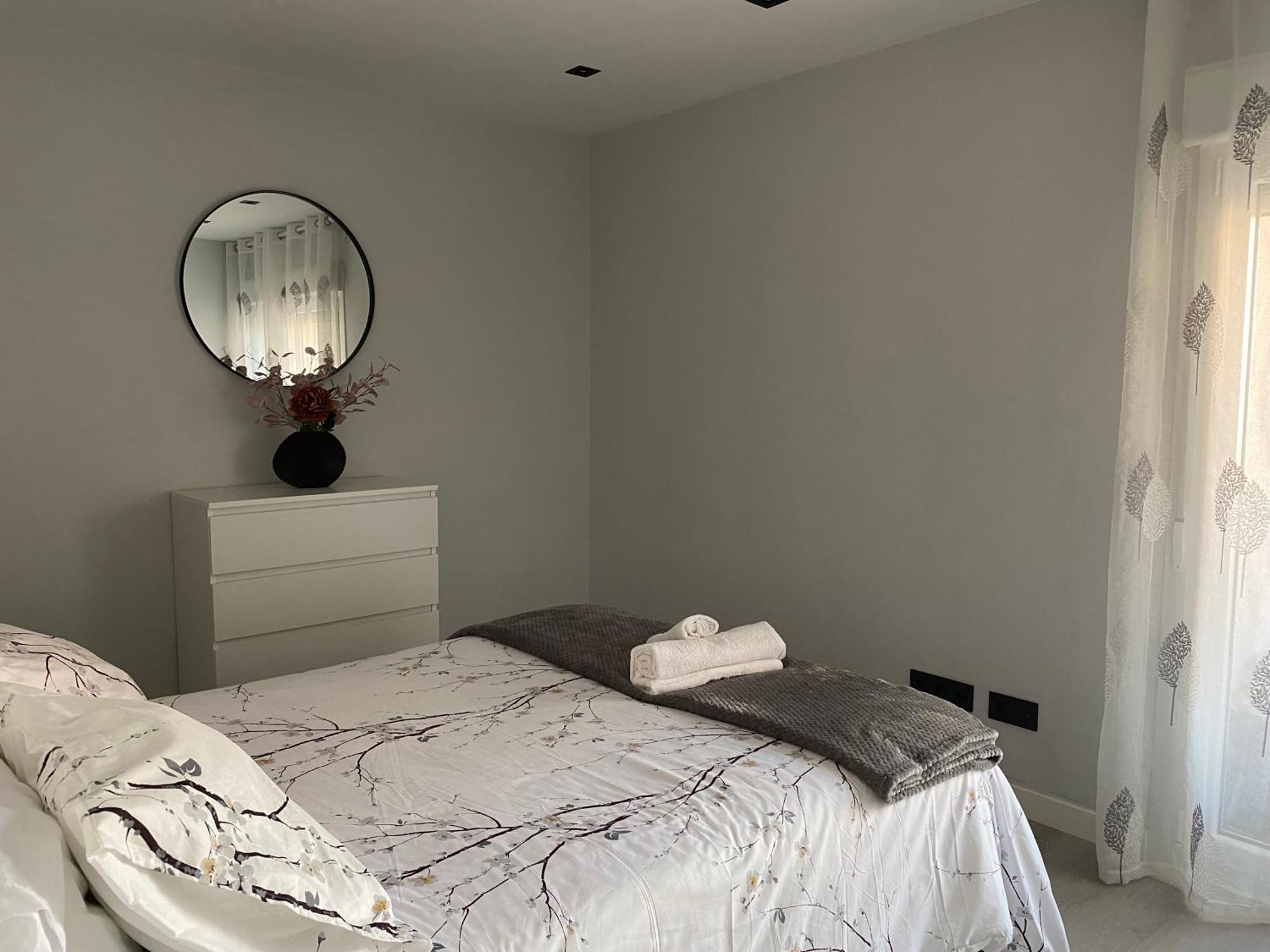 Apartamento Piso Deluxe Centro Cerca Del Bec Barakaldo Exterior foto